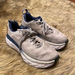 Hoka OneOne Bondi 6